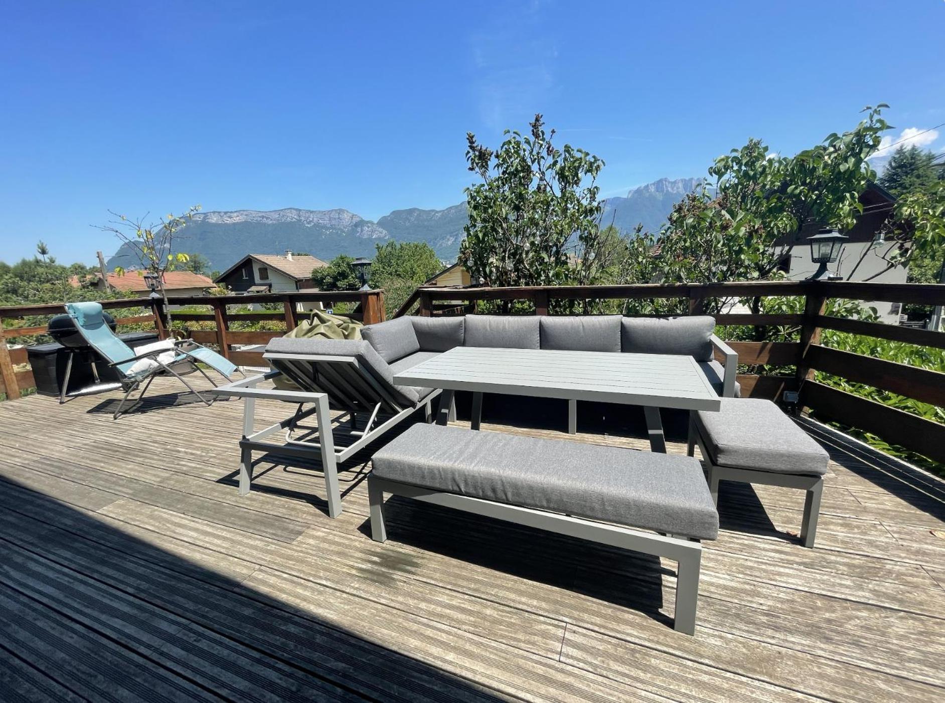 Cosy Chalet Annecy Lake For A Family Sévrier Esterno foto